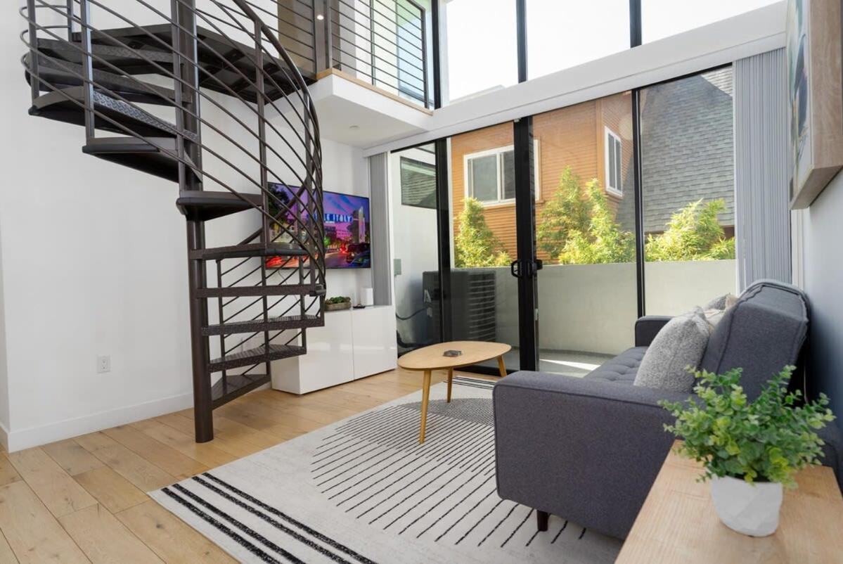 Bright And Trendy 2-Story Bankers Hill Condo ซานดิเอโก ภายนอก รูปภาพ